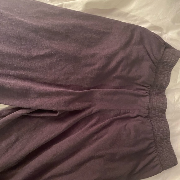 Z Supply 💙 Ashton Slub Flare Pants in Dark Grey/Charcoal - Picture 6 of 8